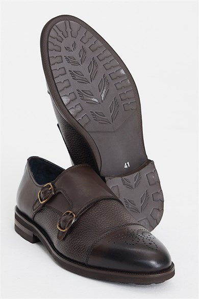 Double Buckle Detail Floater Leather Casual Shoes ürünü CASUAL kategorisinde sizleri bekliyor.