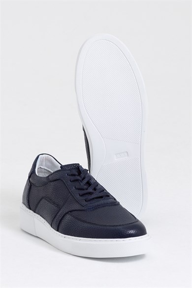 Leather Eva Sole Sports Shoes ürünü SNEAKER kategorisinde sizleri bekliyor.