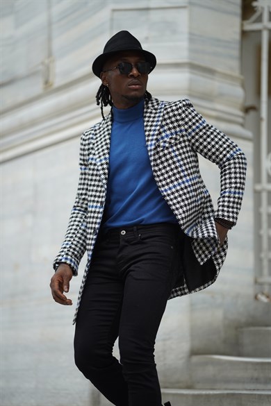 Checkered Super Slim Coat ürünü OUTERWEAR kategorisinde sizleri bekliyor.