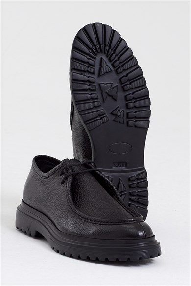 Eva Sole Floater Leather Casual shoes ürünü CASUAL kategorisinde sizleri bekliyor.