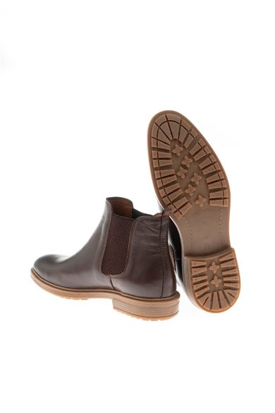 Eva Sole Genuine Leather Chelsea Boots ürünü NEW SEASON kategorisinde sizleri bekliyor.