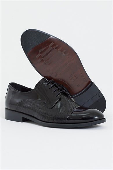 Neolit ​​Leather Classic Shoes ürünü CLASSİC kategorisinde sizleri bekliyor.