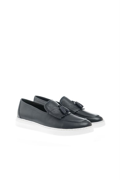 Özel Tasarım Eva Taban Loafer Ayakkabı ürünü YENİ SEZON kategorisinde sizleri bekliyor.